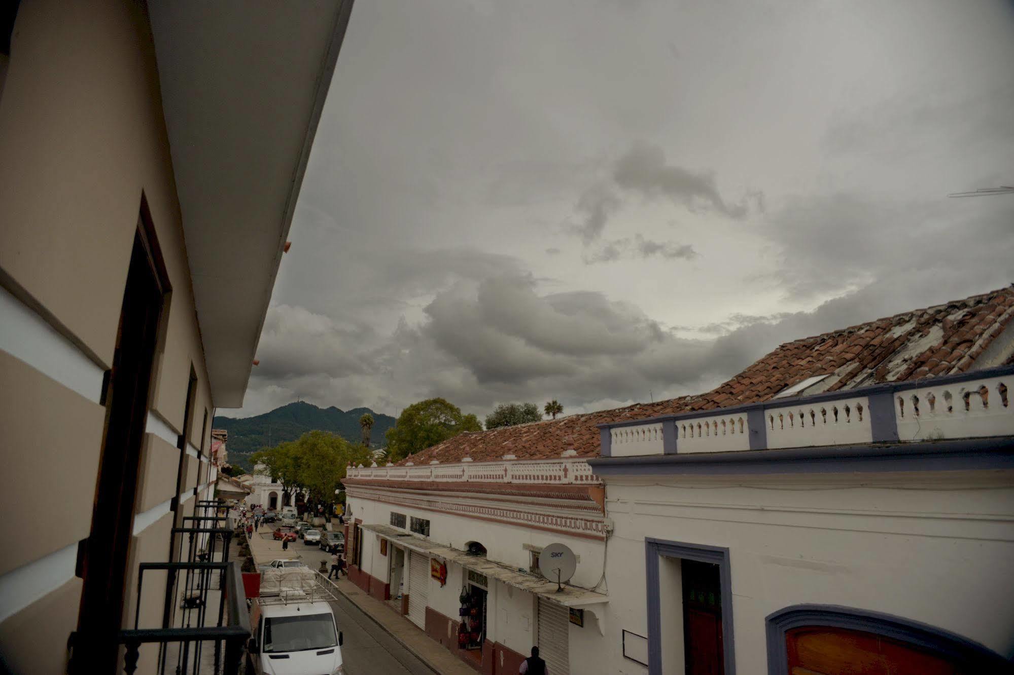 Casa Madero Hotel San Cristobal de las Casas Luaran gambar